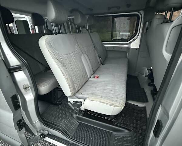 Ниссан Примастар 2013 в Ужгороде на Automoto.ua Серый Ниссан Примастар, объемом двигателя 2 л и пробегом 287 тыс. км за 14000 $, фото 4 на Automoto.ua