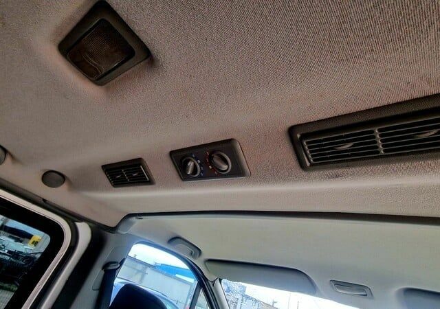 Сірий Ніссан Прімастар, об'ємом двигуна 2.5 л та пробігом 319 тис. км за 4300 $, фото 10 на Automoto.ua