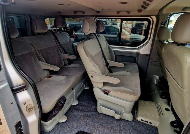 Сірий Ніссан Прімастар, об'ємом двигуна 2.5 л та пробігом 319 тис. км за 4300 $, фото 9 на Automoto.ua