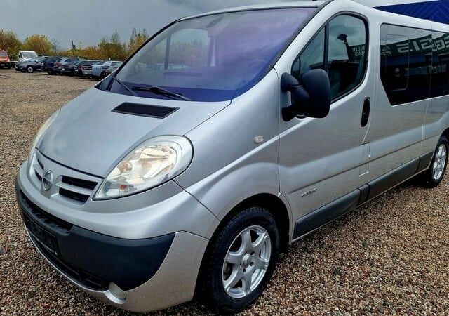 Сірий Ніссан Прімастар, об'ємом двигуна 2.5 л та пробігом 319 тис. км за 4300 $, фото 2 на Automoto.ua