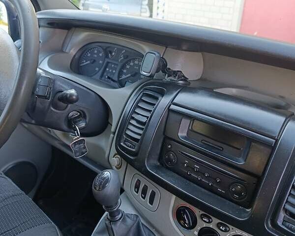 Синій Ніссан Прімастар, об'ємом двигуна 1.87 л та пробігом 380 тис. км за 6000 $, фото 5 на Automoto.ua