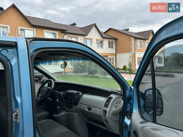 Синій Ніссан Прімастар, об'ємом двигуна 1.9 л та пробігом 220 тис. км за 7500 $, фото 13 на Automoto.ua