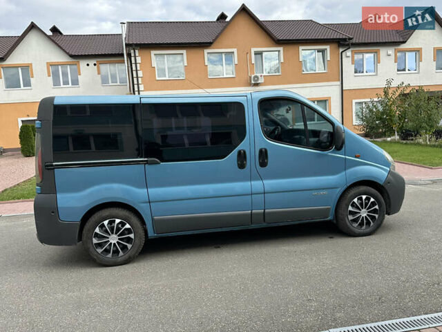 Синій Ніссан Прімастар, об'ємом двигуна 1.9 л та пробігом 220 тис. км за 7500 $, фото 2 на Automoto.ua