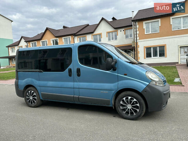 Синій Ніссан Прімастар, об'ємом двигуна 1.9 л та пробігом 220 тис. км за 7500 $, фото 1 на Automoto.ua