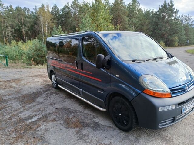 Синий Ниссан Примастар, объемом двигателя 1 л и пробегом 446 тыс. км за 6500 $, фото 4 на Automoto.ua