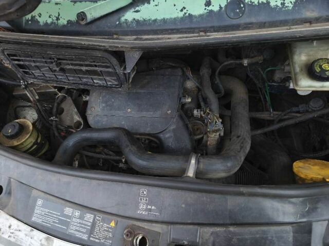 Ніссан Прімастар 2002 у Чугуеве на Automoto.ua Зелений Ніссан Прімастар, об'ємом двигуна 1.9 л та пробігом 206 тис. км за 2500 $, фото 6 на Automoto.ua