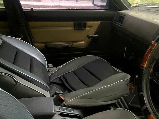 Белый Ниссан Примера, объемом двигателя 1.5 л и пробегом 200 тыс. км за 870 $, фото 1 на Automoto.ua