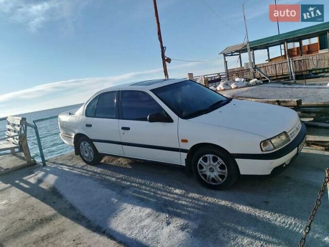 Білий Ніссан Прімера, об'ємом двигуна 1.6 л та пробігом 322 тис. км за 1700 $, фото 5 на Automoto.ua