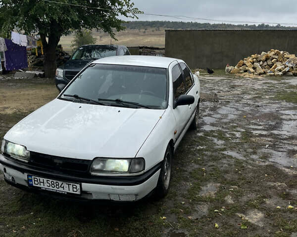 Белый Ниссан Примера, объемом двигателя 1.9 л и пробегом 253 тыс. км за 1700 $, фото 1 на Automoto.ua