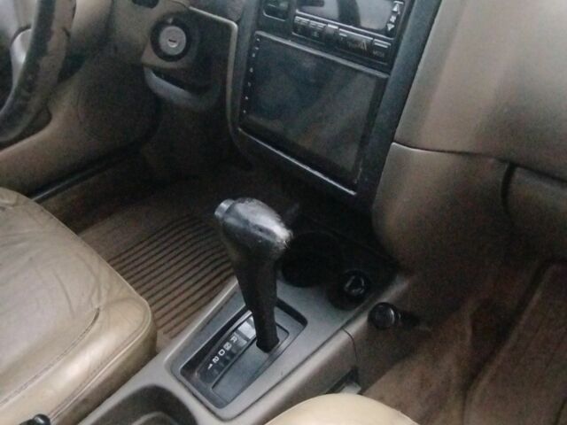 Белый Ниссан Примера, объемом двигателя 2 л и пробегом 250 тыс. км за 592 $, фото 7 на Automoto.ua