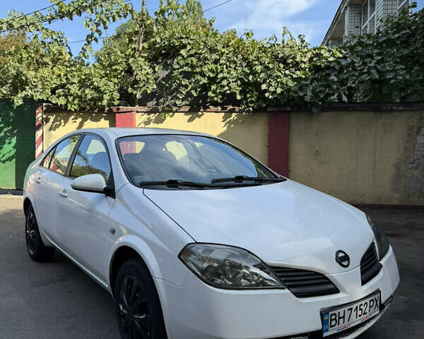 Белый Ниссан Примера, объемом двигателя 1.8 л и пробегом 290 тыс. км за 2800 $, фото 2 на Automoto.ua