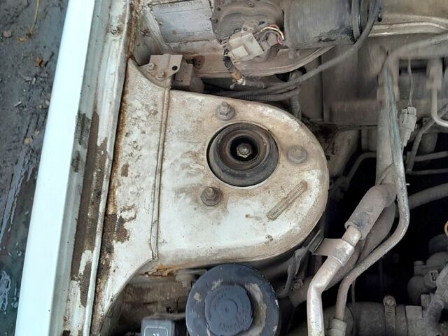 Белый Ниссан Примера, объемом двигателя 2 л и пробегом 0 тыс. км за 1110 $, фото 8 на Automoto.ua