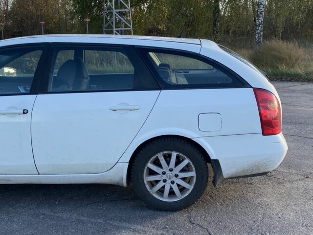 Белый Ниссан Примера, объемом двигателя 1.8 л и пробегом 311 тыс. км за 3200 $, фото 8 на Automoto.ua