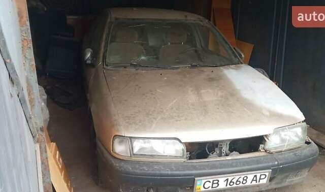 Бежевий Ніссан Прімера, об'ємом двигуна 2 л та пробігом 389 тис. км за 900 $, фото 3 на Automoto.ua