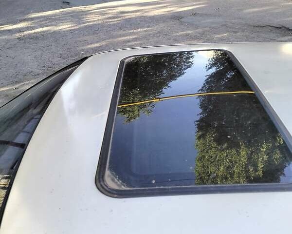 Бежевый Ниссан Примера, объемом двигателя 2 л и пробегом 250 тыс. км за 1600 $, фото 5 на Automoto.ua