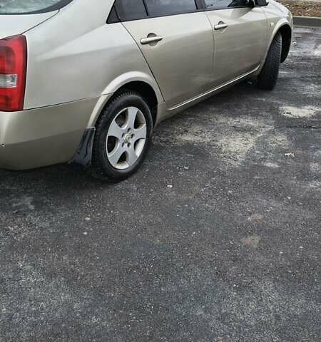 Бежевый Ниссан Примера, объемом двигателя 2 л и пробегом 300 тыс. км за 3000 $, фото 2 на Automoto.ua