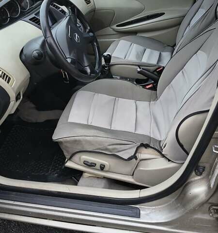 Бежевый Ниссан Примера, объемом двигателя 2 л и пробегом 300 тыс. км за 3000 $, фото 7 на Automoto.ua