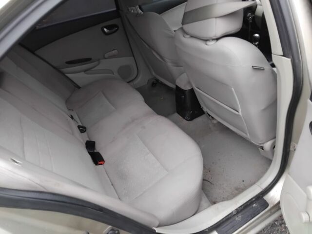 Бежевый Ниссан Примера, объемом двигателя 1.9 л и пробегом 212 тыс. км за 2200 $, фото 12 на Automoto.ua