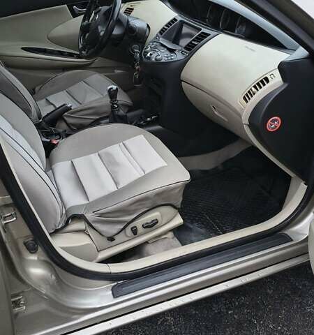 Бежевый Ниссан Примера, объемом двигателя 2 л и пробегом 300 тыс. км за 3000 $, фото 13 на Automoto.ua