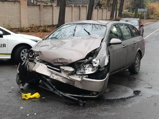 Бежевый Ниссан Примера, объемом двигателя 2 л и пробегом 300 тыс. км за 1500 $, фото 7 на Automoto.ua