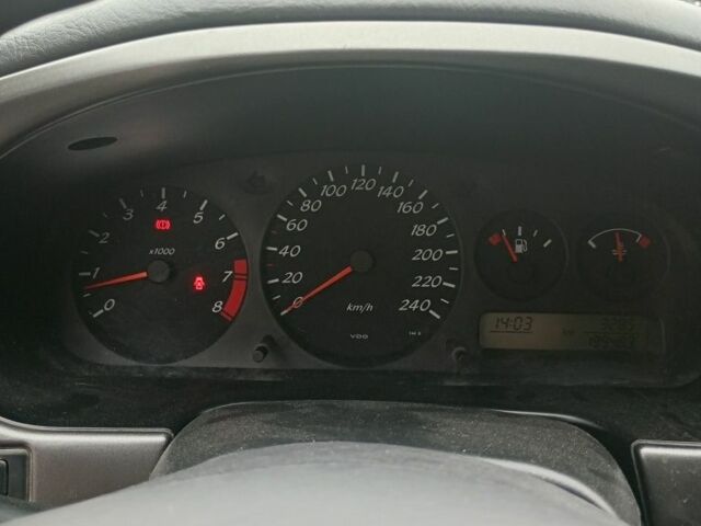 Черный Ниссан Примера, объемом двигателя 1.6 л и пробегом 199 тыс. км за 1900 $, фото 4 на Automoto.ua