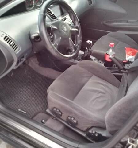 Черный Ниссан Примера, объемом двигателя 2.02 л и пробегом 328 тыс. км за 3600 $, фото 4 на Automoto.ua