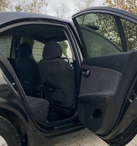 Черный Ниссан Примера, объемом двигателя 1.8 л и пробегом 240 тыс. км за 3100 $, фото 17 на Automoto.ua