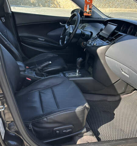 Черный Ниссан Примера, объемом двигателя 2 л и пробегом 244 тыс. км за 4999 $, фото 9 на Automoto.ua