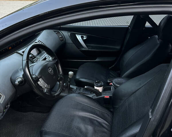 Черный Ниссан Примера, объемом двигателя 1.6 л и пробегом 264 тыс. км за 3400 $, фото 6 на Automoto.ua