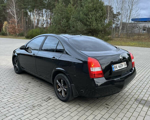 Черный Ниссан Примера, объемом двигателя 1.6 л и пробегом 264 тыс. км за 3400 $, фото 5 на Automoto.ua