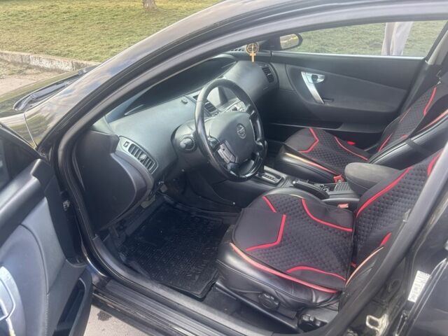 Черный Ниссан Примера, объемом двигателя 1.8 л и пробегом 400 тыс. км за 3200 $, фото 10 на Automoto.ua