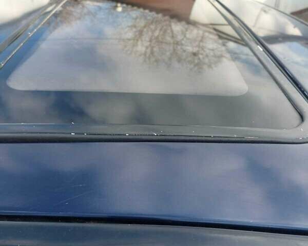 Фиолетовый Ниссан Примера, объемом двигателя 2 л и пробегом 200 тыс. км за 1700 $, фото 1 на Automoto.ua