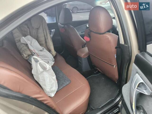Коричневый Ниссан Примера, объемом двигателя 1.77 л и пробегом 212 тыс. км за 3350 $, фото 10 на Automoto.ua