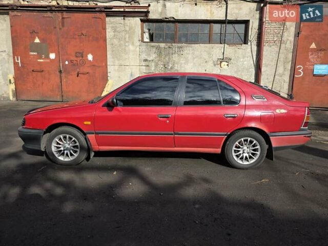 Красный Ниссан Примера, объемом двигателя 2 л и пробегом 403 тыс. км за 2900 $, фото 2 на Automoto.ua