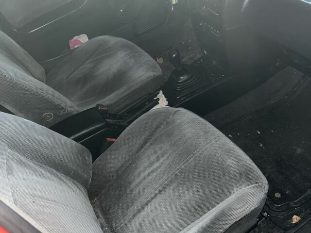 Червоний Ніссан Прімера, об'ємом двигуна 2 л та пробігом 100 тис. км за 450 $, фото 4 на Automoto.ua