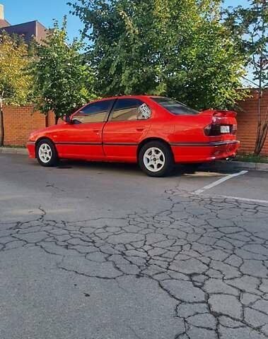 Красный Ниссан Примера, объемом двигателя 2 л и пробегом 250 тыс. км за 3000 $, фото 3 на Automoto.ua