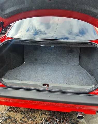 Красный Ниссан Примера, объемом двигателя 2 л и пробегом 250 тыс. км за 3000 $, фото 9 на Automoto.ua