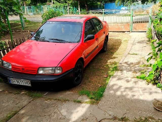 Красный Ниссан Примера, объемом двигателя 1.6 л и пробегом 0 тыс. км за 800 $, фото 1 на Automoto.ua