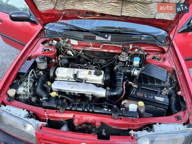 Червоний Ніссан Прімера, об'ємом двигуна 1.97 л та пробігом 300 тис. км за 1100 $, фото 11 на Automoto.ua