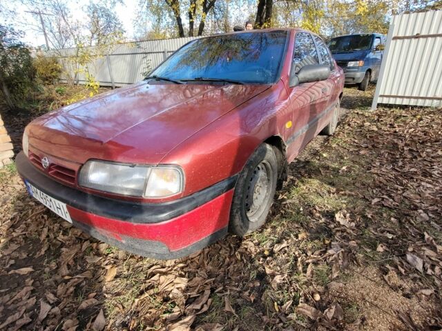 Красный Ниссан Примера, объемом двигателя 1.6 л и пробегом 200 тыс. км за 2000 $, фото 10 на Automoto.ua