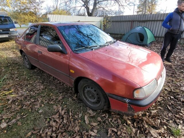 Красный Ниссан Примера, объемом двигателя 1.6 л и пробегом 200 тыс. км за 2000 $, фото 8 на Automoto.ua