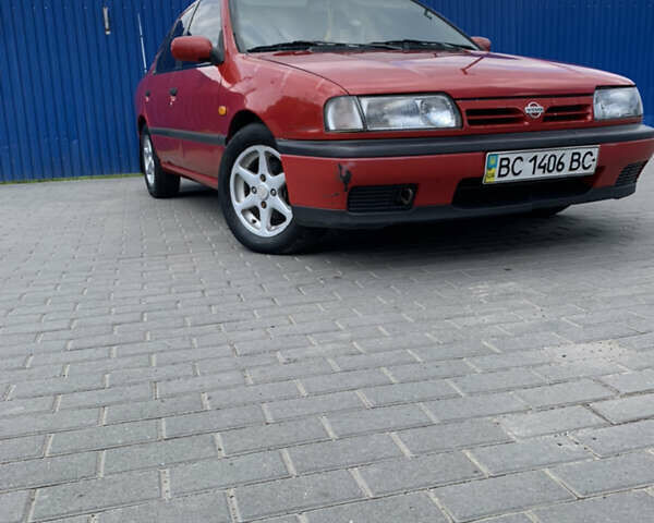 Червоний Ніссан Прімера, об'ємом двигуна 2 л та пробігом 400 тис. км за 1200 $, фото 1 на Automoto.ua