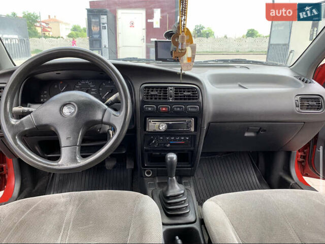 Червоний Ніссан Прімера, об'ємом двигуна 2 л та пробігом 400 тис. км за 1200 $, фото 12 на Automoto.ua