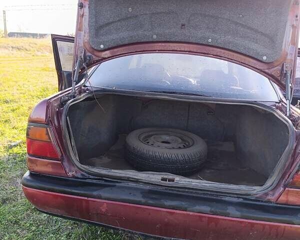 Червоний Ніссан Прімера, об'ємом двигуна 2 л та пробігом 486 тис. км за 1600 $, фото 5 на Automoto.ua