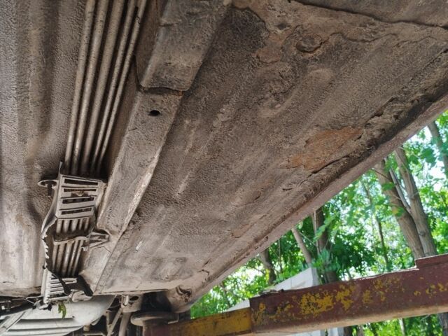 Красный Ниссан Примера, объемом двигателя 1.6 л и пробегом 362 тыс. км за 1061 $, фото 4 на Automoto.ua