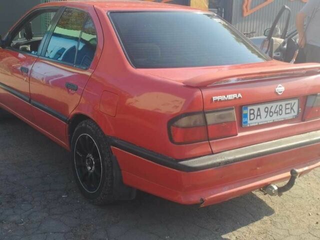 Красный Ниссан Примера, объемом двигателя 1.6 л и пробегом 300 тыс. км за 100000 $, фото 2 на Automoto.ua
