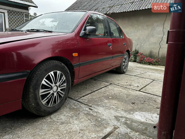 Красный Ниссан Примера, объемом двигателя 1.6 л и пробегом 180 тыс. км за 1500 $, фото 8 на Automoto.ua