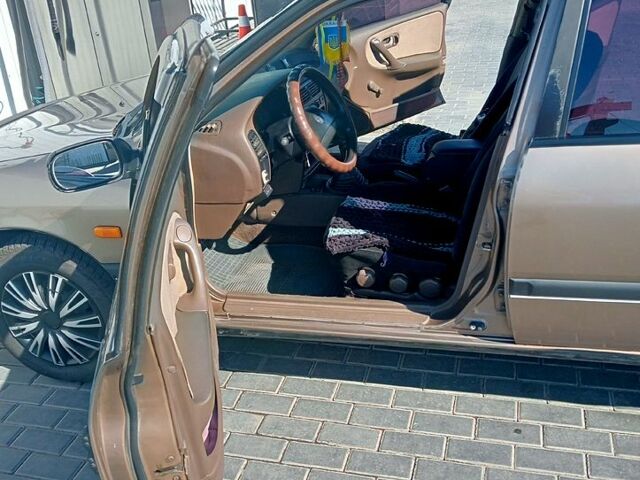 Ніссан Прімера, об'ємом двигуна 2 л та пробігом 360 тис. км за 1600 $, фото 2 на Automoto.ua