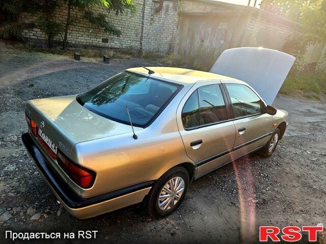 Ниссан Примера, объемом двигателя 1.6 л и пробегом 0 тыс. км за 1800 $, фото 5 на Automoto.ua