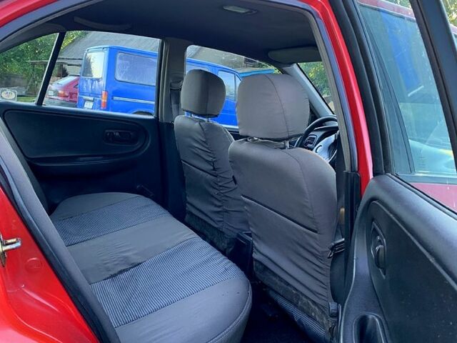 Ниссан Примера, объемом двигателя 1.6 л и пробегом 300 тыс. км за 1300 $, фото 8 на Automoto.ua